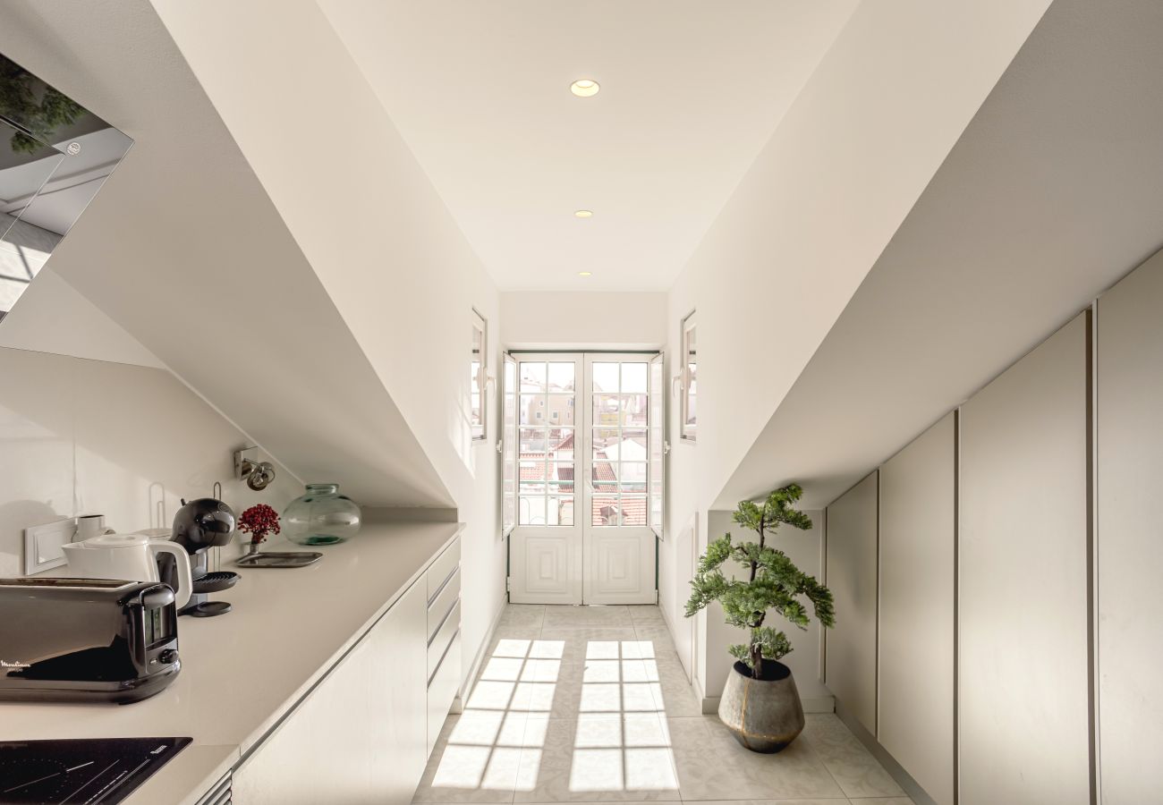 Apartment in Lisbon - SÃO BENTO MODERN by Homing