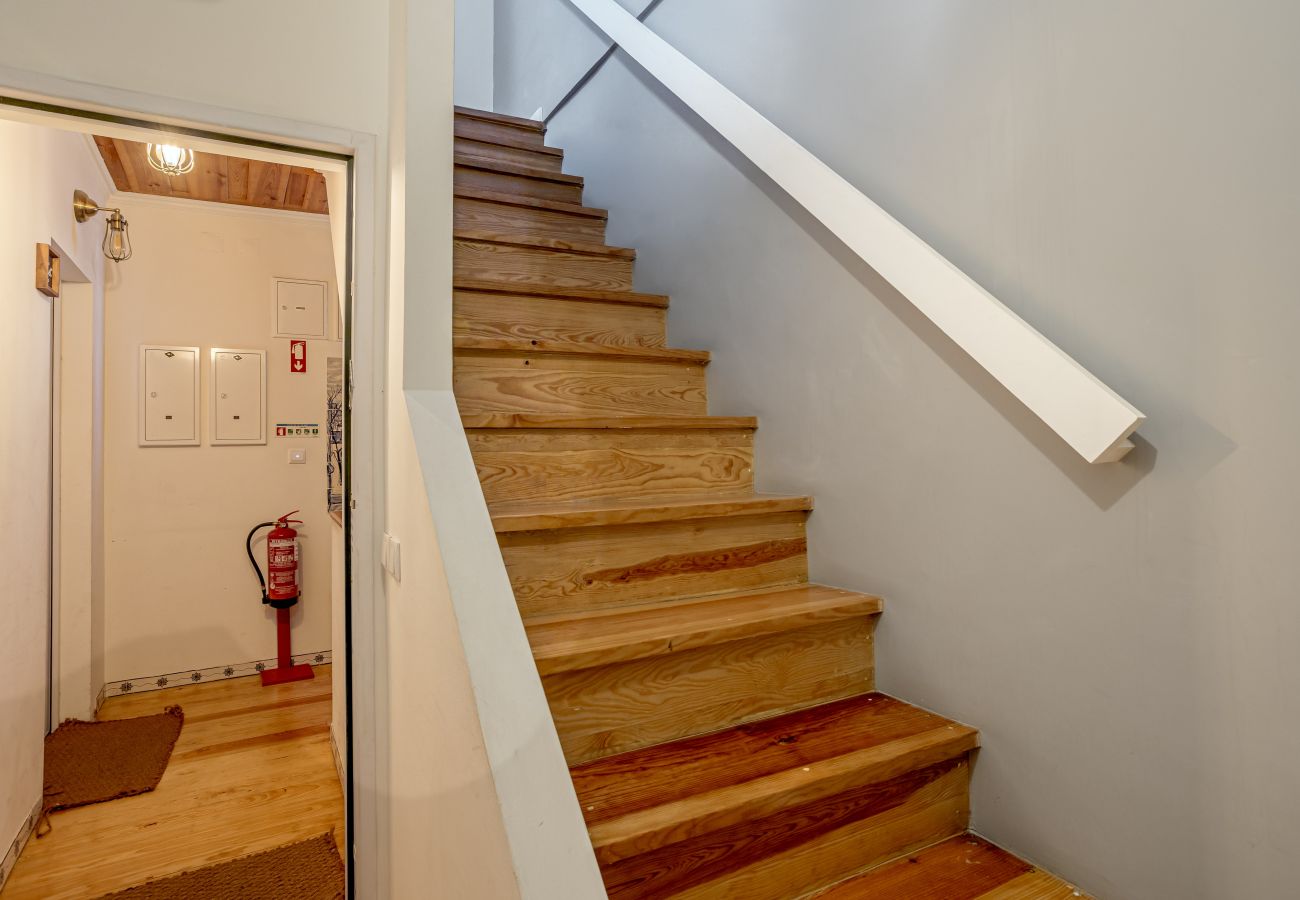 Apartment in Lisbon - SÃO BENTO MODERN by Homing