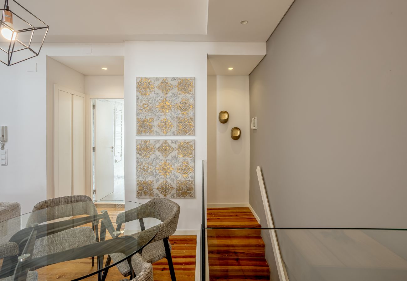 Apartment in Lisbon - SÃO BENTO MODERN by Homing