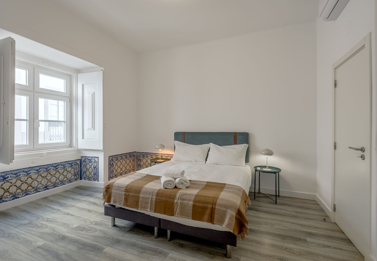 Apartment in Lisbon - BAIRRO ALTO GARDEN IV by HOMING