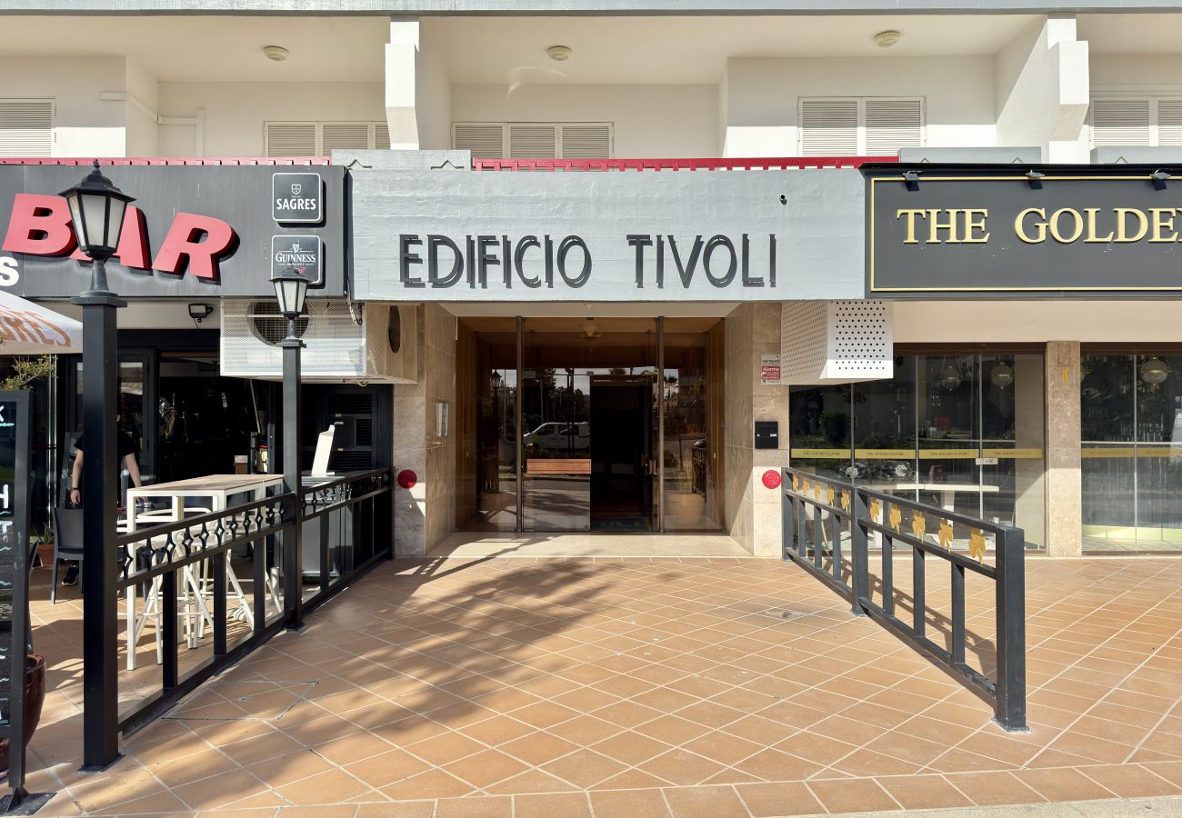 Apartment in Vilamoura - VILAMOURA MARINA BEACH WITH POOL by HOMING