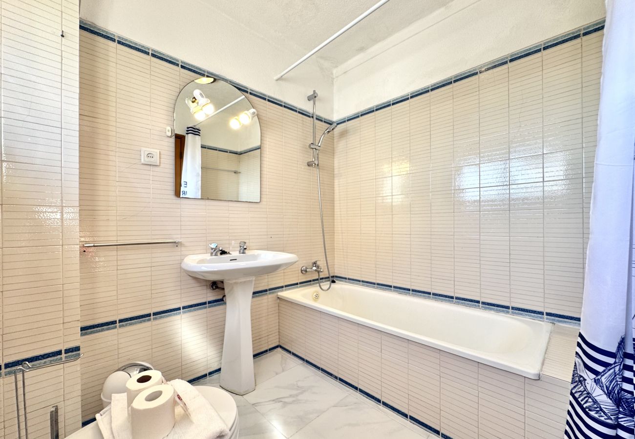 Apartment in Albufeira - ALBUFEIRA VINTAGE APARTMENT 2 WITH POOL by HOMING