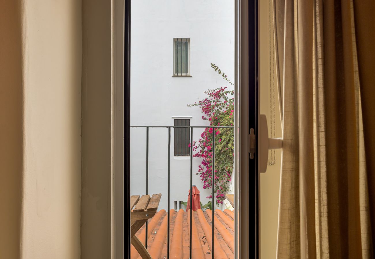 Apartment in Lisbon - PRINCIPE REAL PRIME by Homing