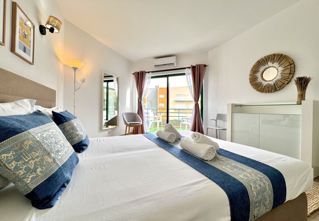 Apartment in Vilamoura - VILAMOURA CENTRAL BEACH  1  WITH POOL by HOMING