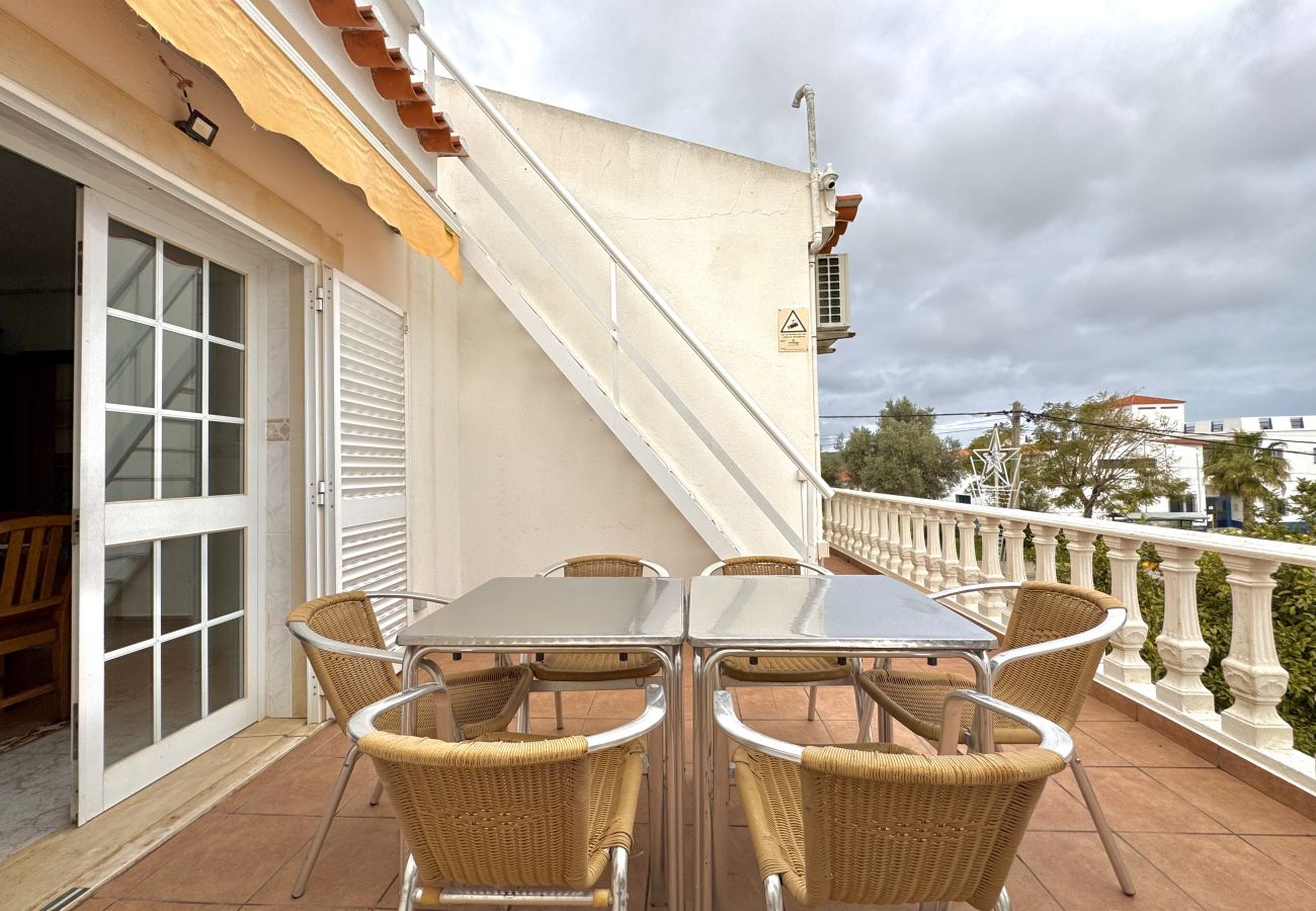 Apartment in Altura - ALTURA TYPICAL HOUSE by HOMING