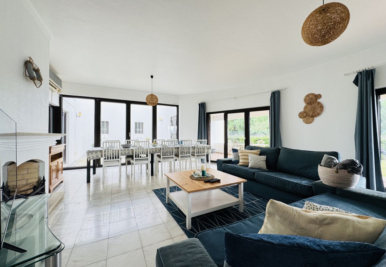 Apartment in Vilamoura - VILAMOURA SUMMER VILLA WITH POOL by HOMING