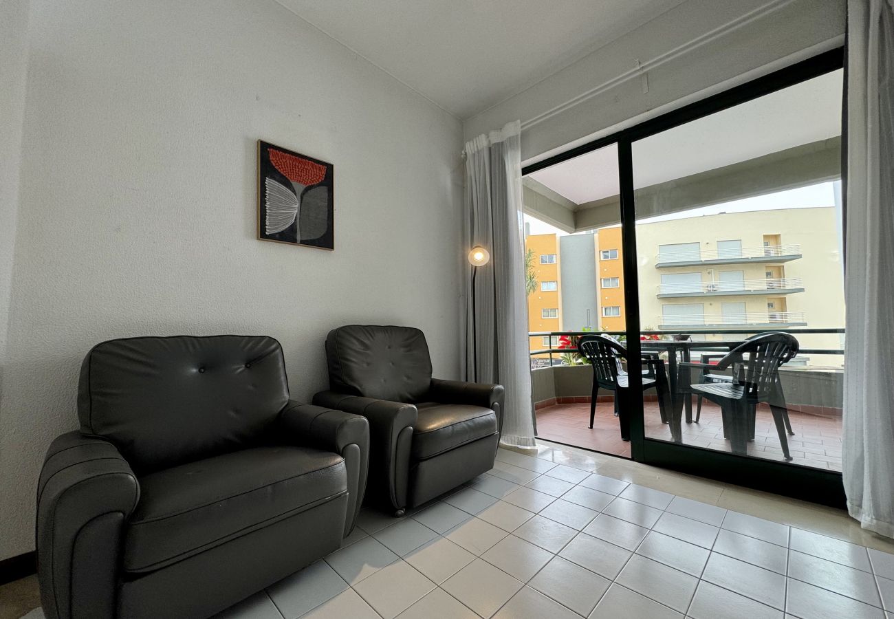 Apartment in Vilamoura - VILAMOURA CENTRAL BEACH 2 WITH POOL by HOMING