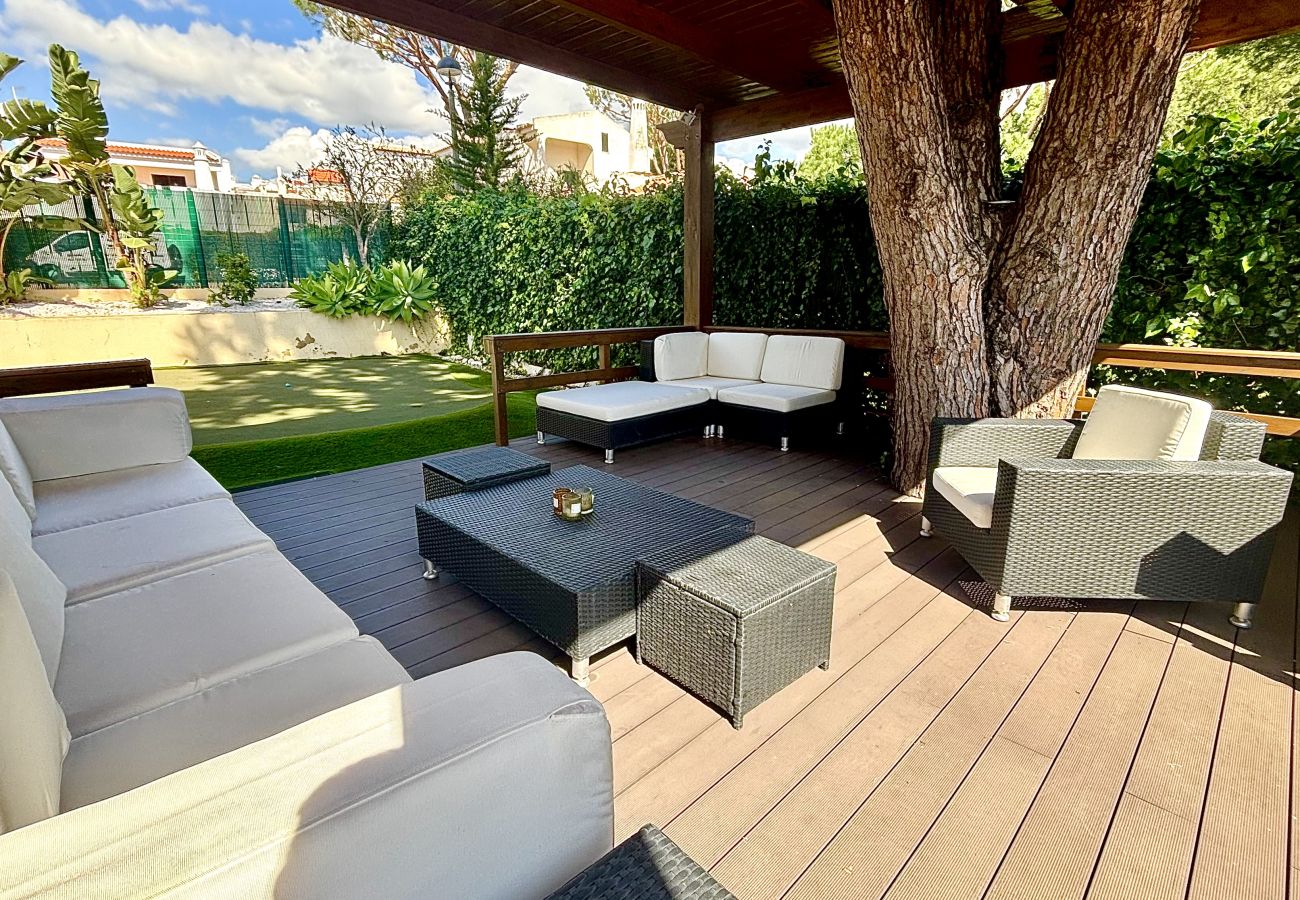 Apartment in Vilamoura - VILAMOURA AMAZING GOLF VILLA 3 WITH POOL by HOMING