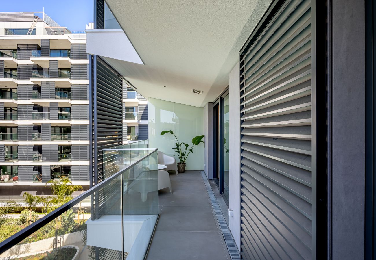 Apartment in Lisbon - MODERN LISBON W/ BALCONY AND POOL II by Homing