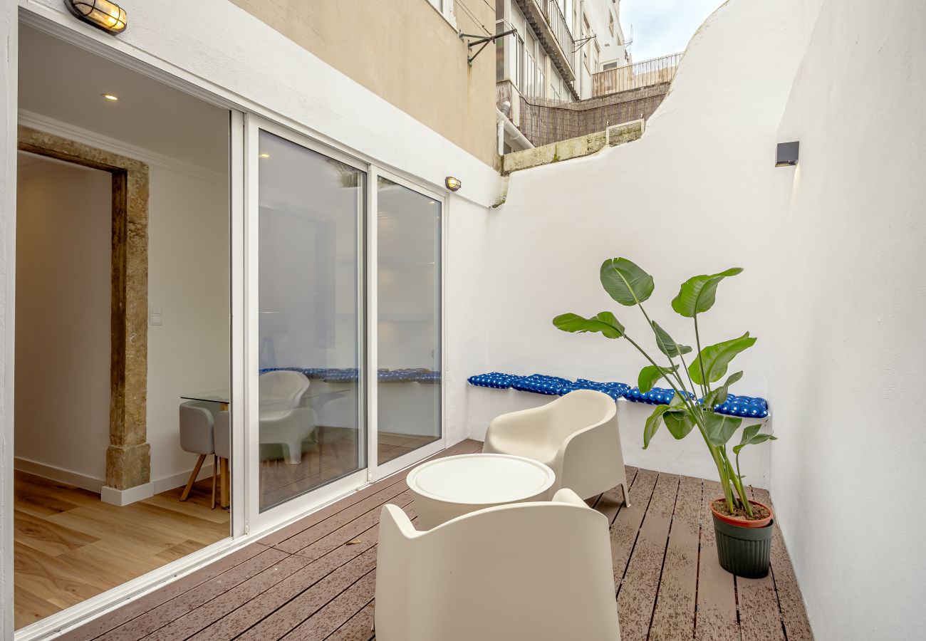Apartment in Lisbon - GRAÇA TERRACE by HOMING