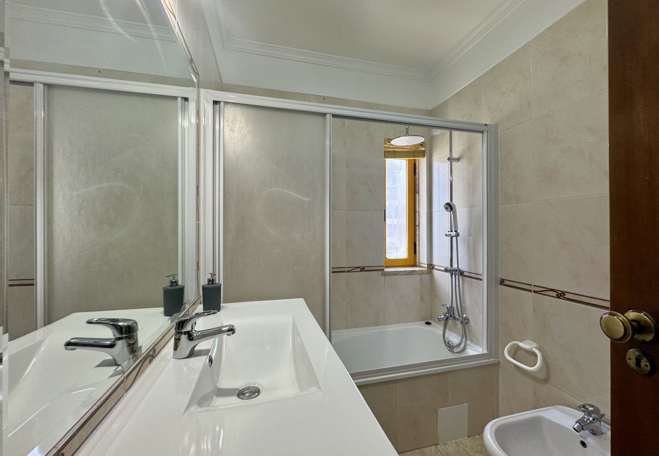 Apartment in Quarteira - QUARTEIRA STYLISH 4 by HOMING