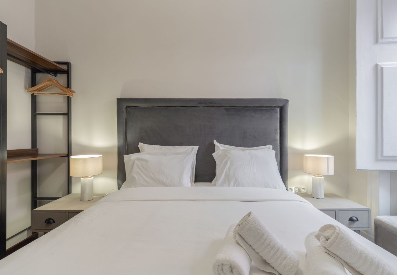 Apartment in Lisbon - BAIRRO ALTO CONCEPT by Homing