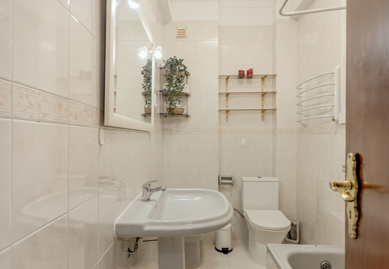 Apartment in Almada - ALMADA CENTRAL by Homing