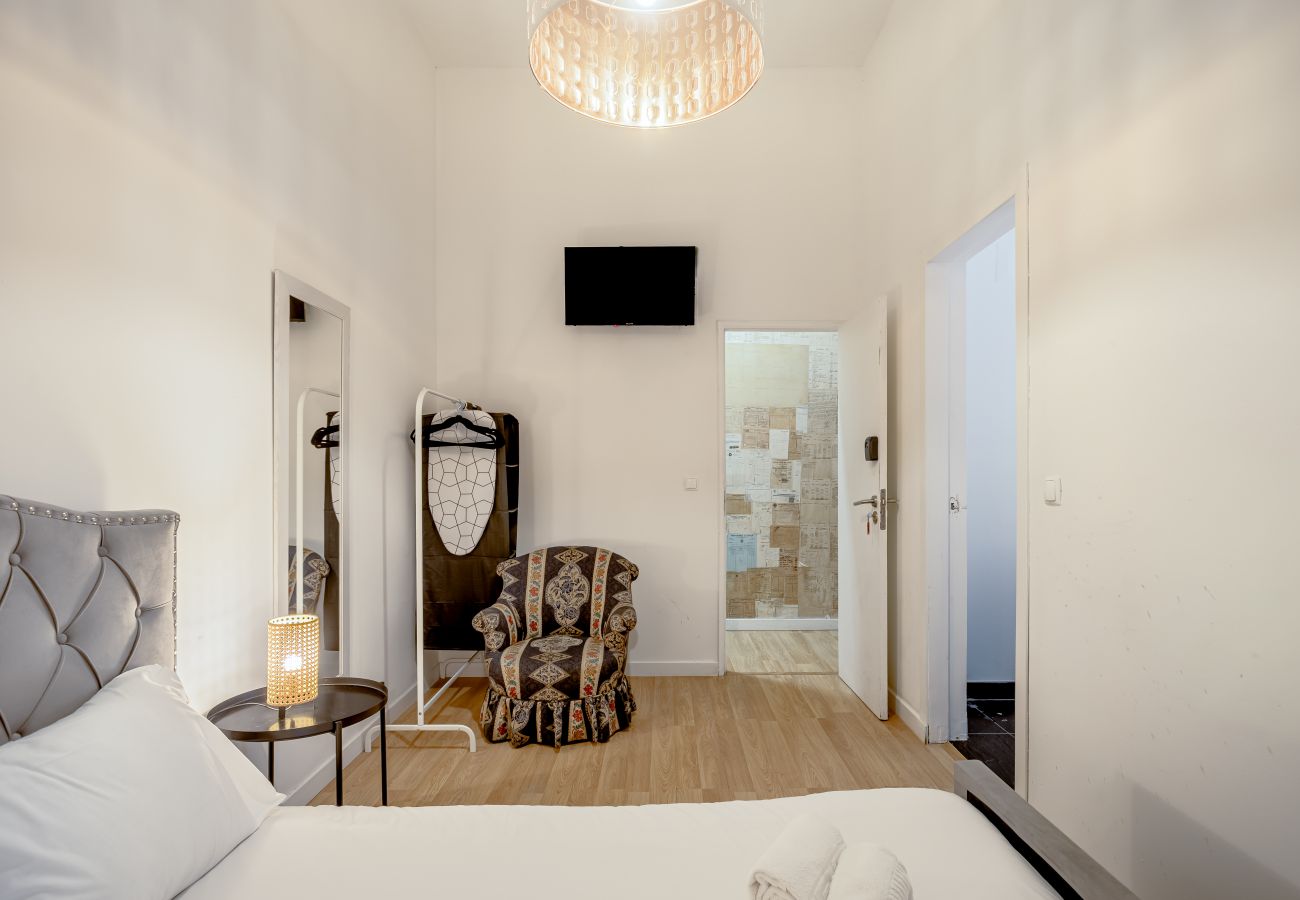 Studio in Lisbon - BOAVISTA 130 STUDIOS IV by Homing