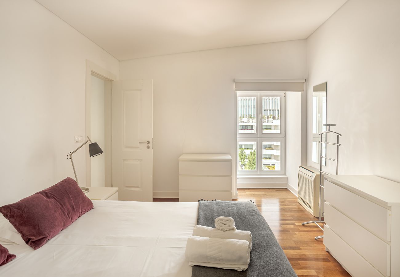 Apartment in Lisbon - DOWNTOWN RIVERSIDE V by Homing