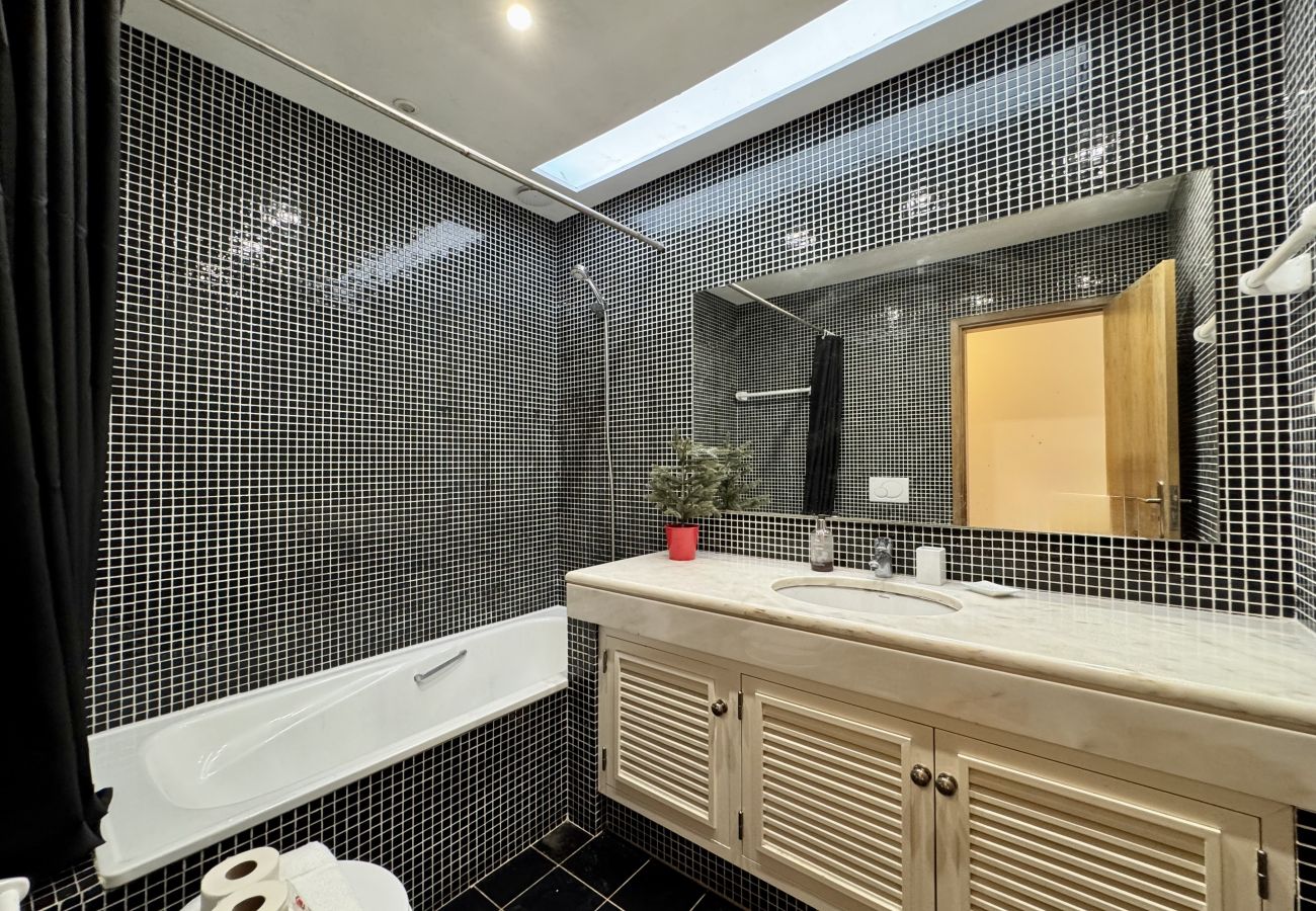 Apartment in Albufeira - ALBUFEIRA BALAIA VILLA 2 WITH POOL by HOMING