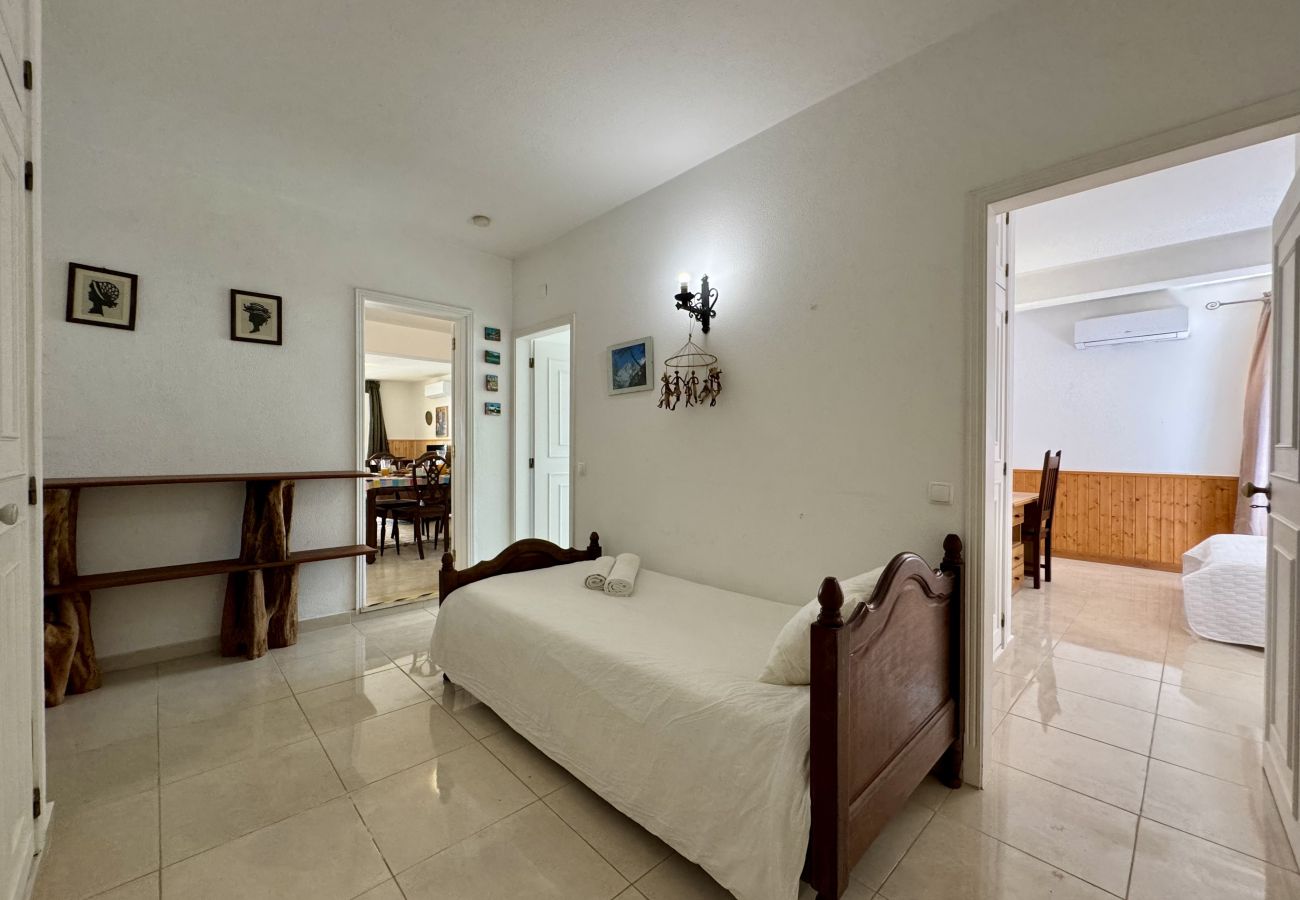 Apartment in Vilamoura - VILAMOURA BROWNS WITH POOL by HOMING
