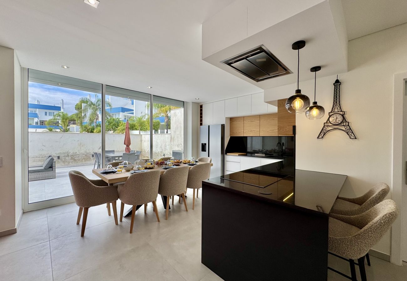 Apartment in Quarteira - QUARTEIRA DELUXE 2 WITH POOL by HOMING