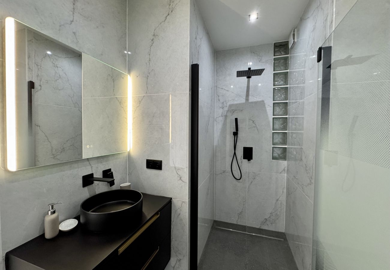 Apartment in Quarteira - QUARTEIRA DELUXE 2 WITH POOL by HOMING