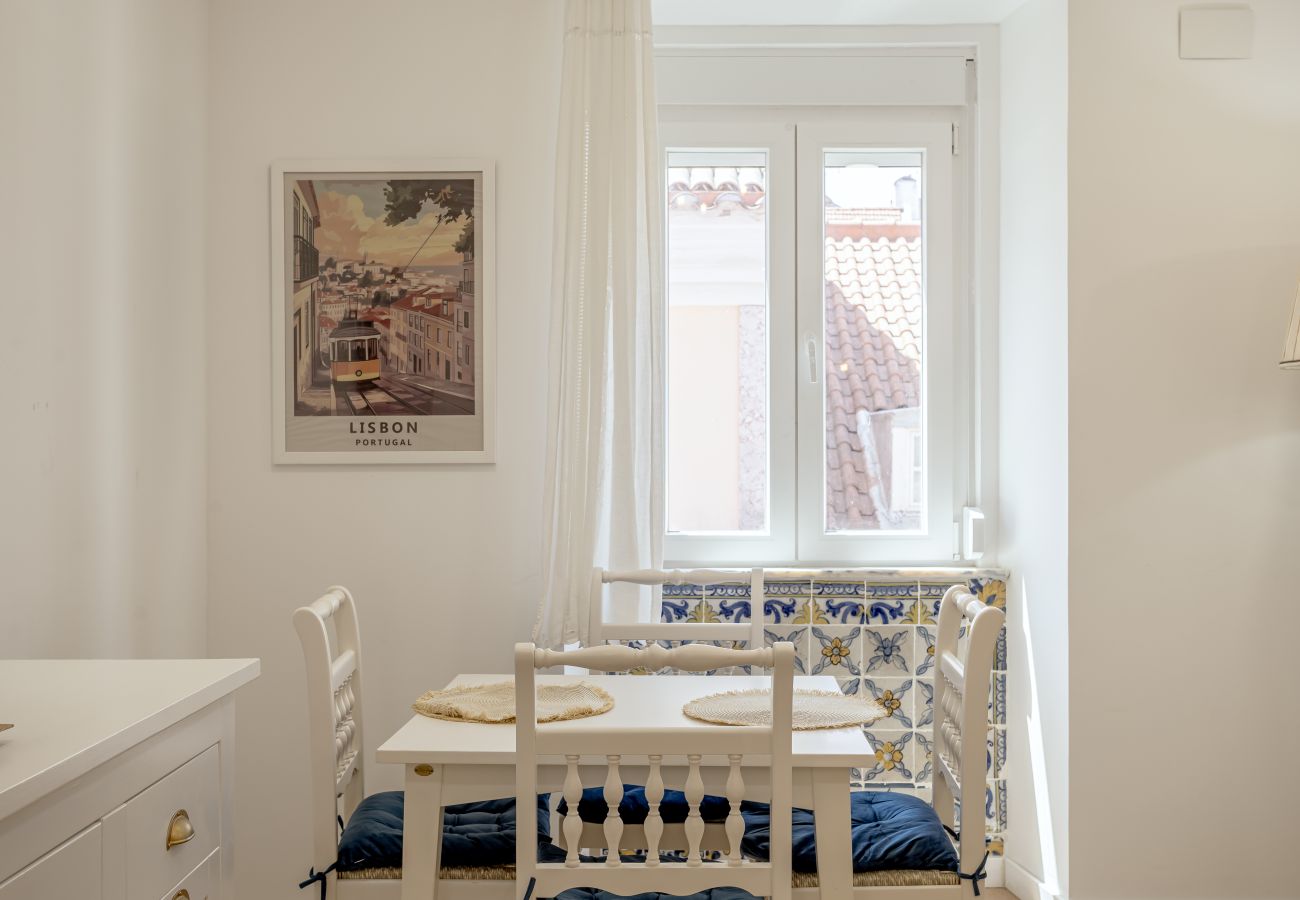 Apartment in Lisbon - BAIRRO ALTO STYLISH II by Homing