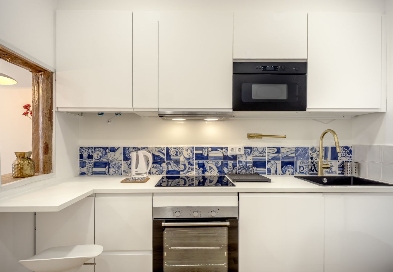 Apartment in Lisbon - BAIRRO ALTO STYLISH II by Homing