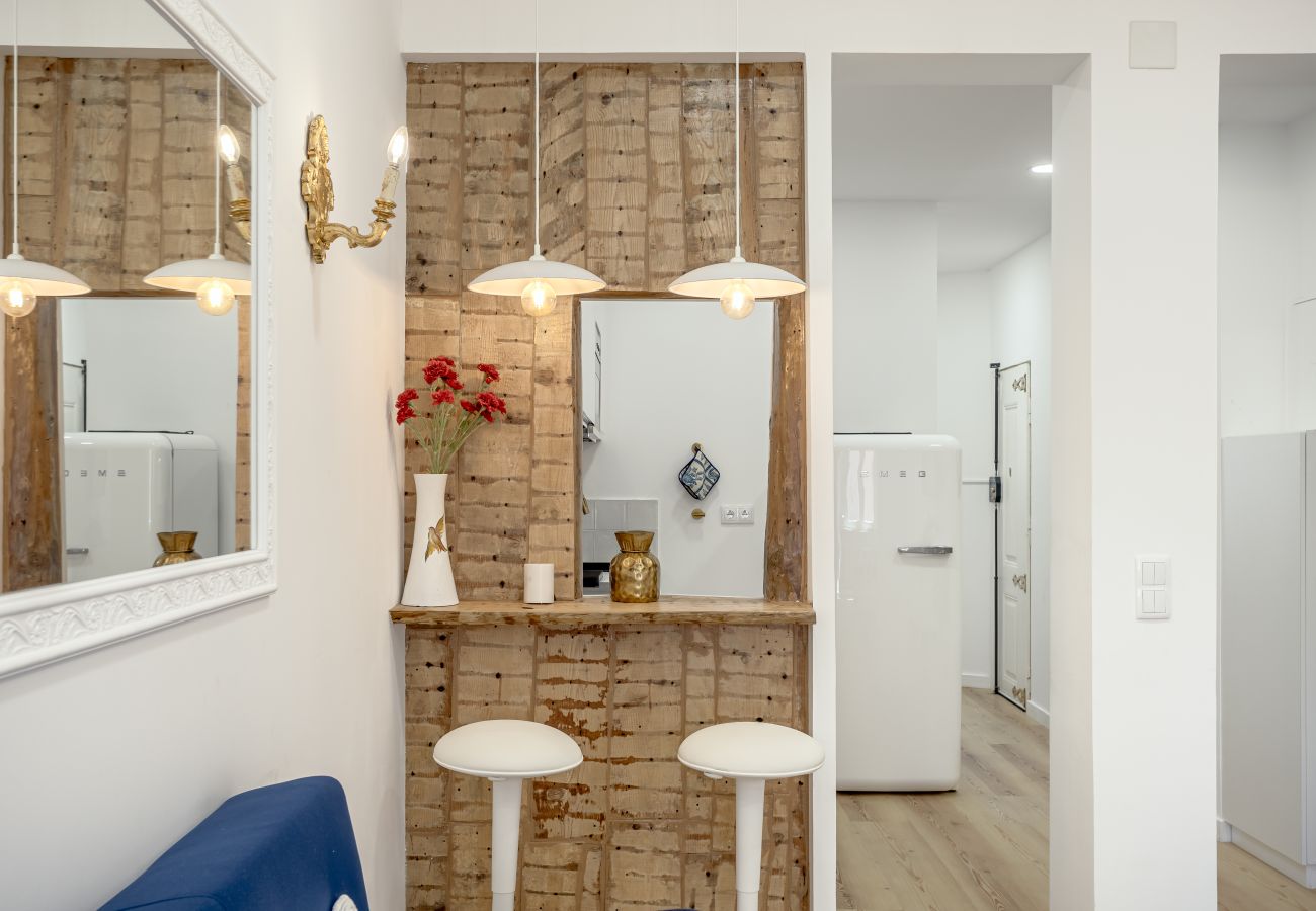 Apartment in Lisbon - BAIRRO ALTO STYLISH II by Homing
