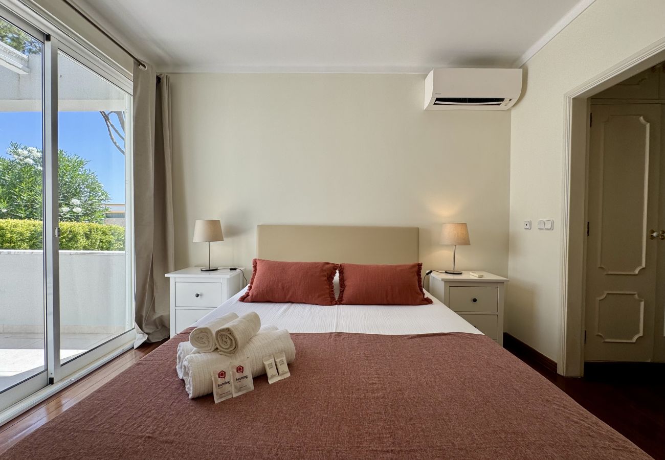 Villa in Vilamoura - VILAMOURA SUN & BEACH VILLA WITH POOL by HOMING