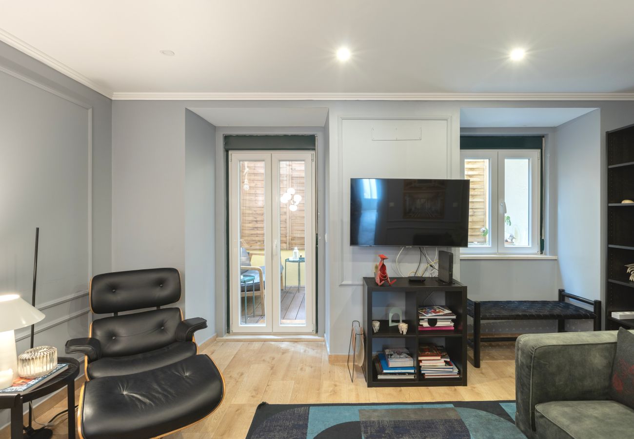 Apartment in Lisbon - AVENIDA LIBERDADE DESIGN by Homing
