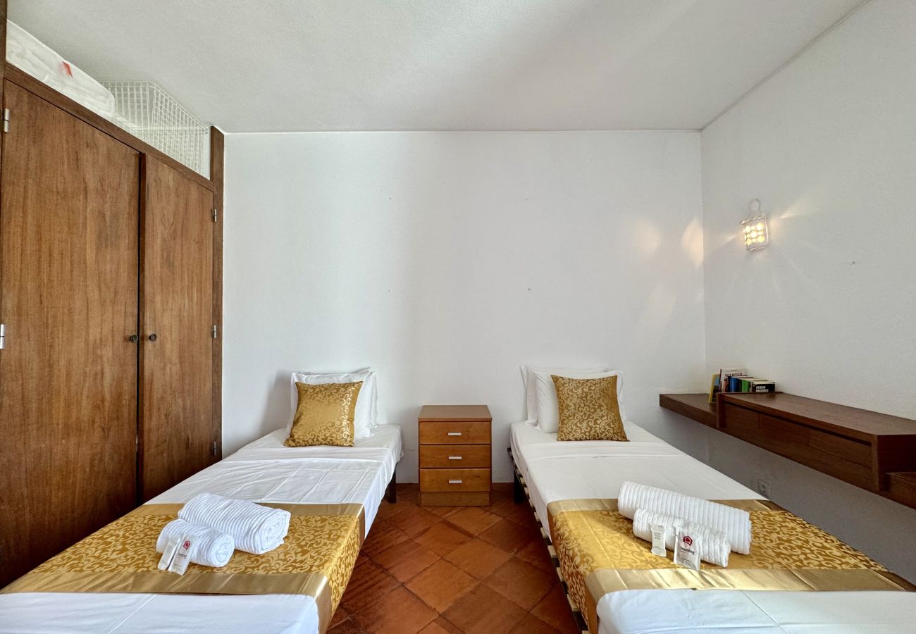 Apartment in Albufeira - ALBUFEIRA DUPLEX TYPICAL by HOMING