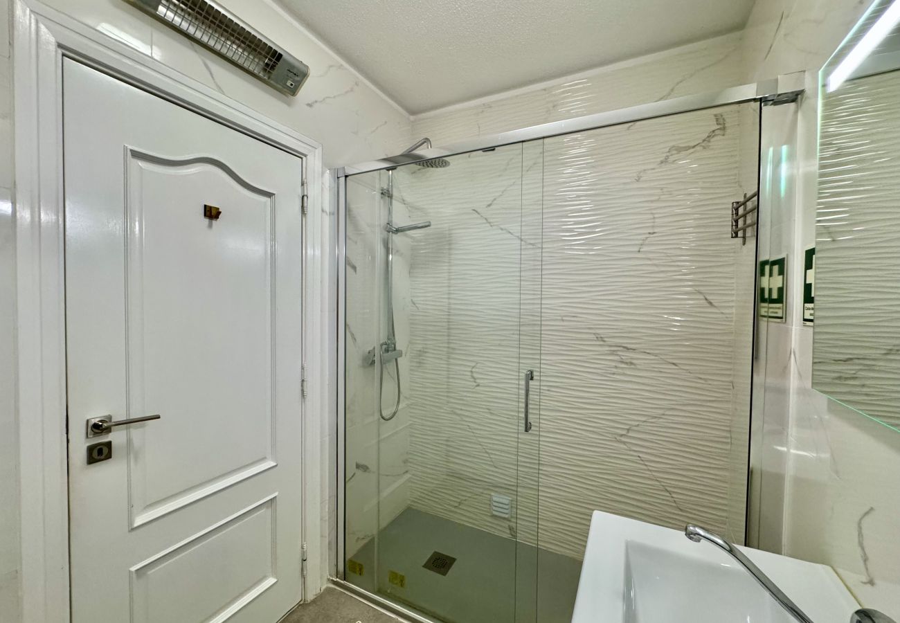Apartment in Vilamoura - VILAMOURA MARINA BEACH 2 WITH POOL by HOMING