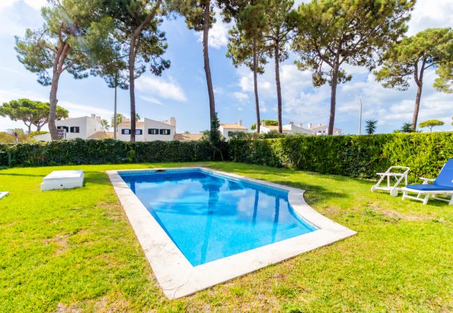 Villa in Vilamoura - VILAMOURA GARDEN VILLA 2 WITH POOL by HOMING
