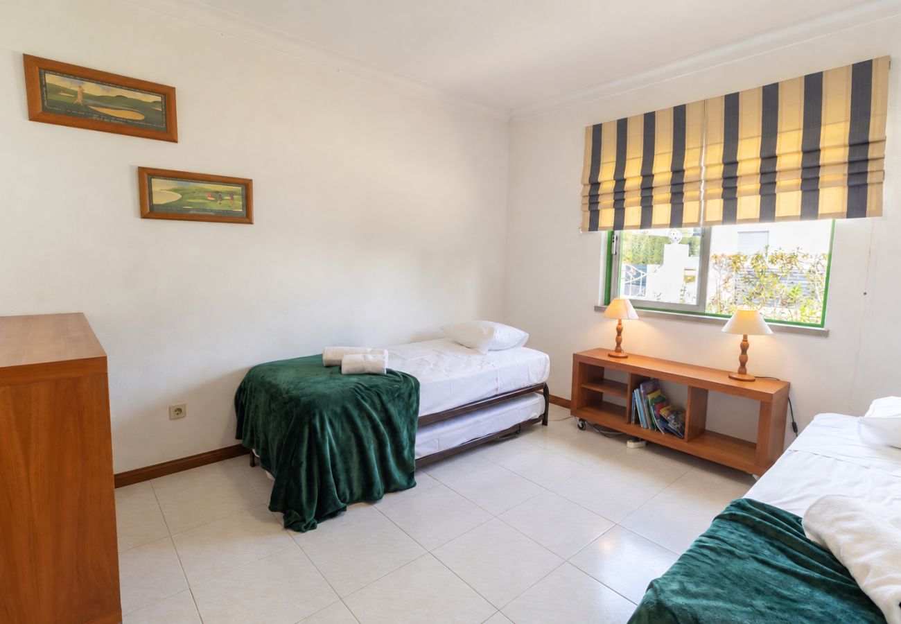 Villa in Vilamoura - VILAMOURA GARDEN VILLA 2 WITH POOL by HOMING