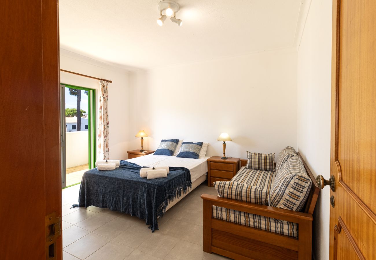 Villa in Vilamoura - VILAMOURA GARDEN VILLA 2 WITH POOL by HOMING