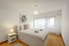 Apartment in Lisboa - LARANJEIRAS GRAND APARTEMENT WITH PARKING by Homin