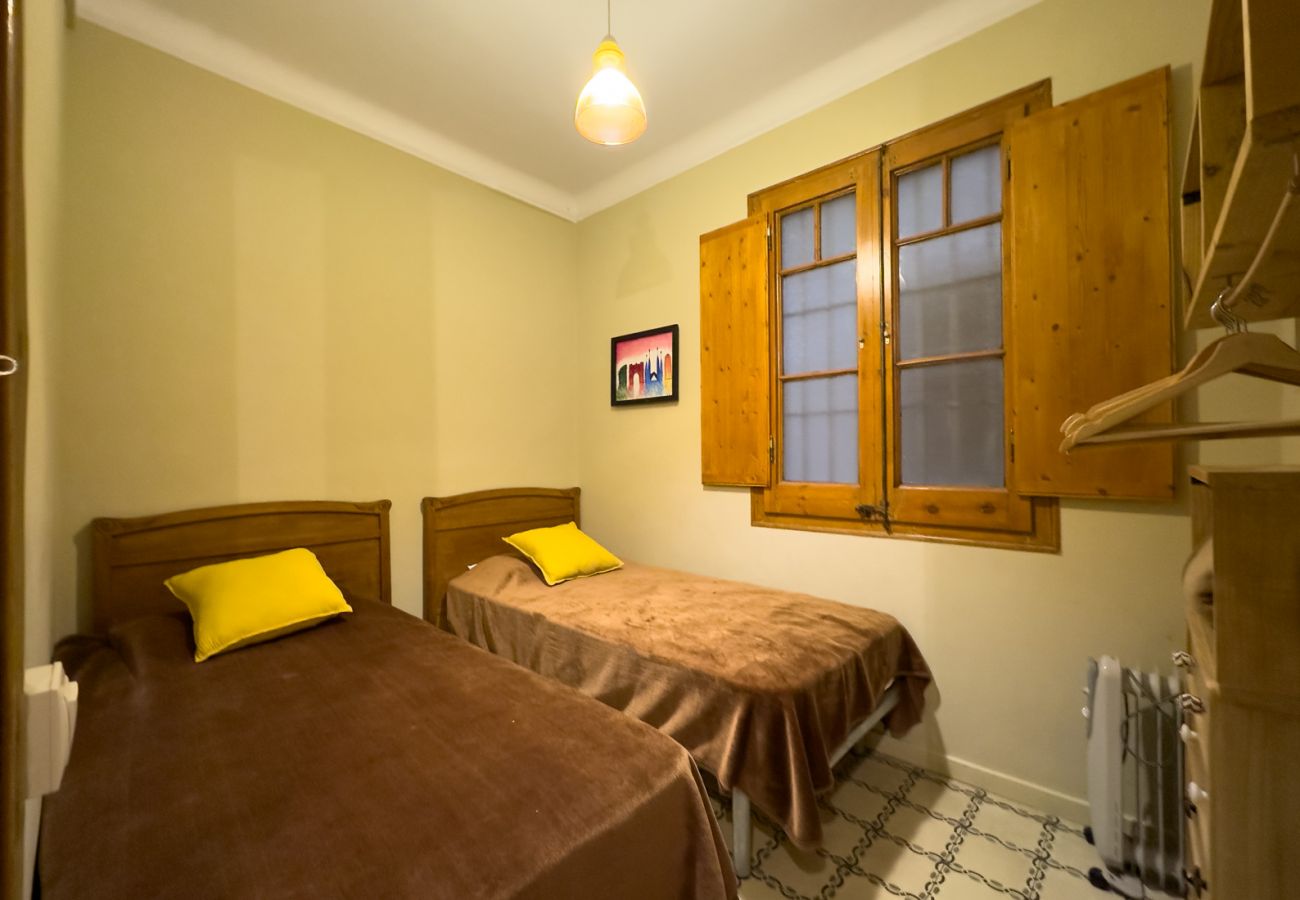 Apartamento en Barcelona - GRACIA BONAVISTA, spacious and with balcony