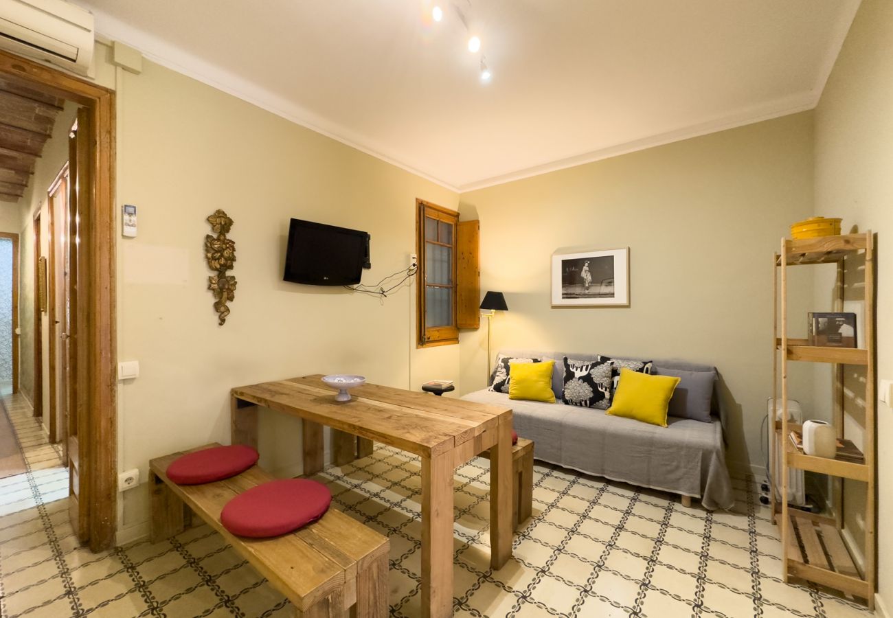 Apartamento en Barcelona - GRACIA BONAVISTA, spacious and with balcony