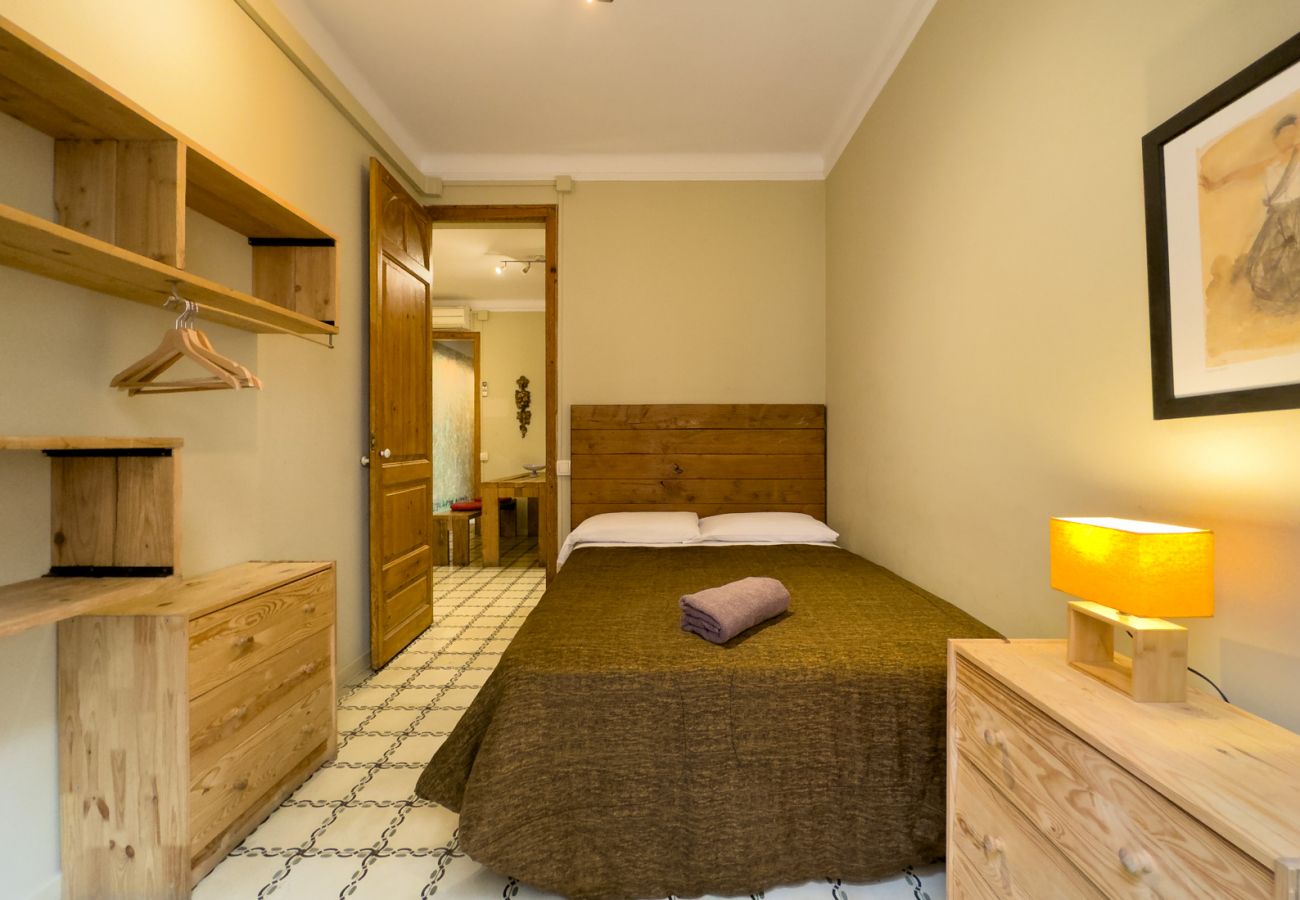 Apartamento en Barcelona - GRACIA BONAVISTA, spacious and with balcony