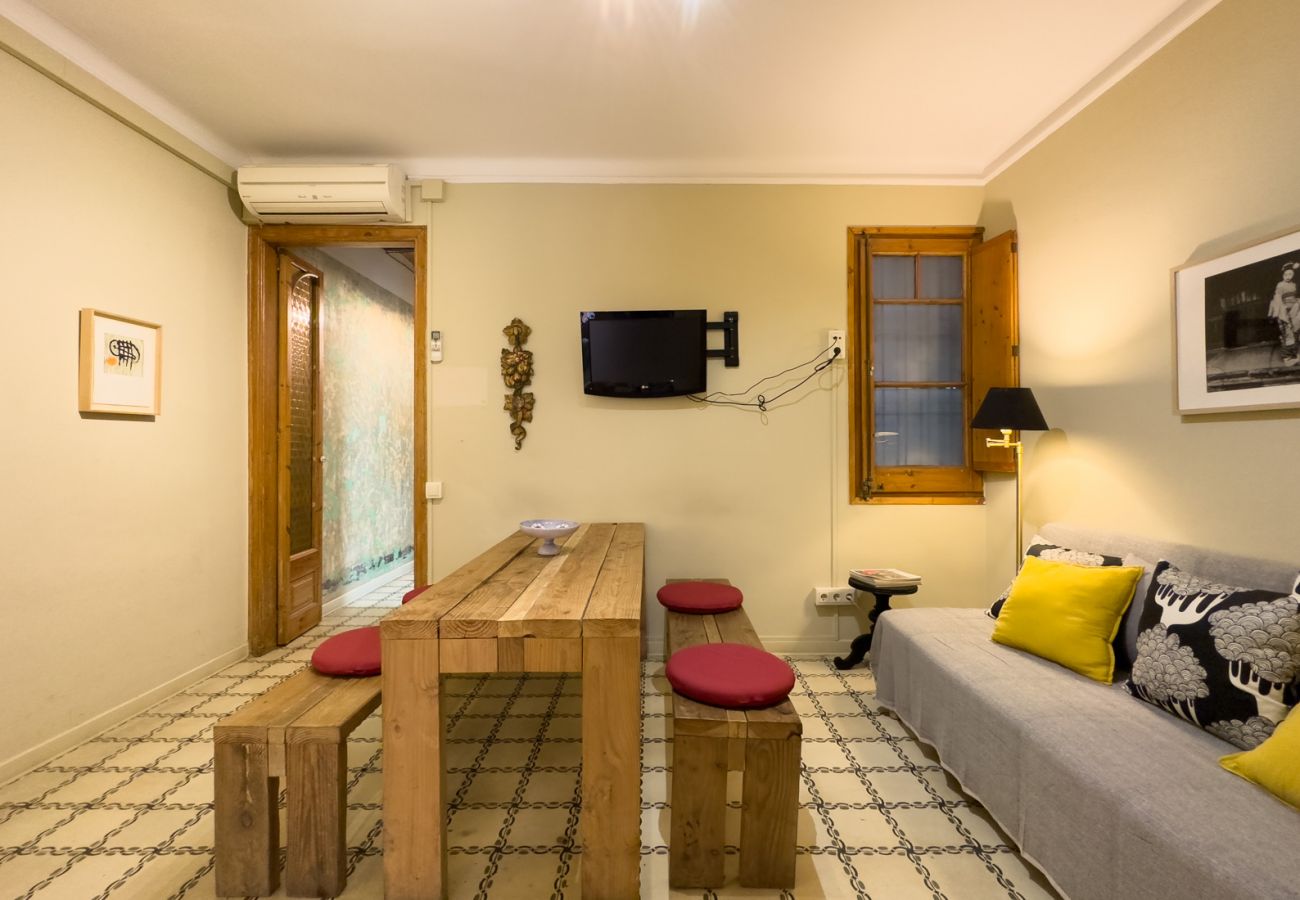 Apartamento en Barcelona - GRACIA BONAVISTA, spacious and with balcony