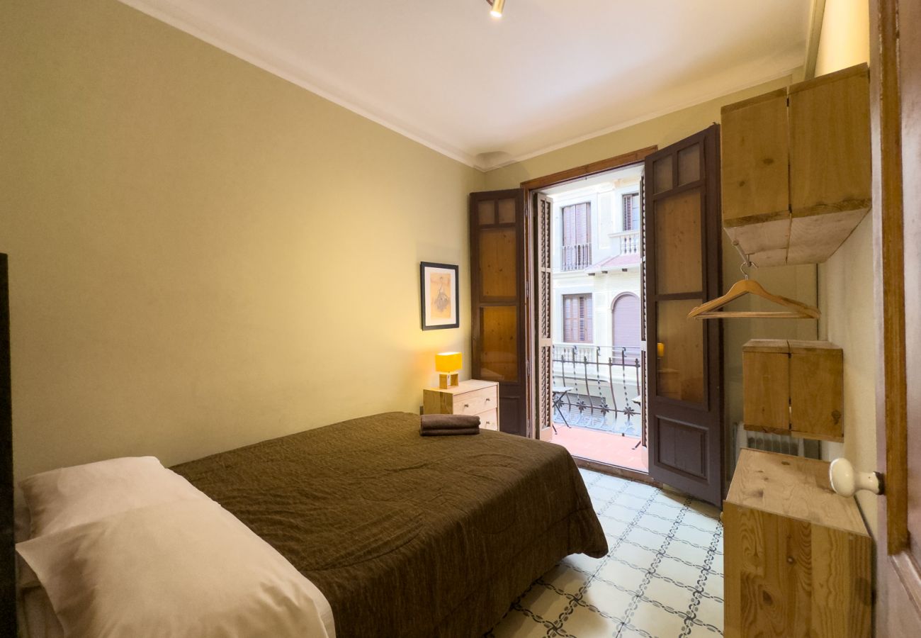 Apartamento en Barcelona - GRACIA BONAVISTA, spacious and with balcony