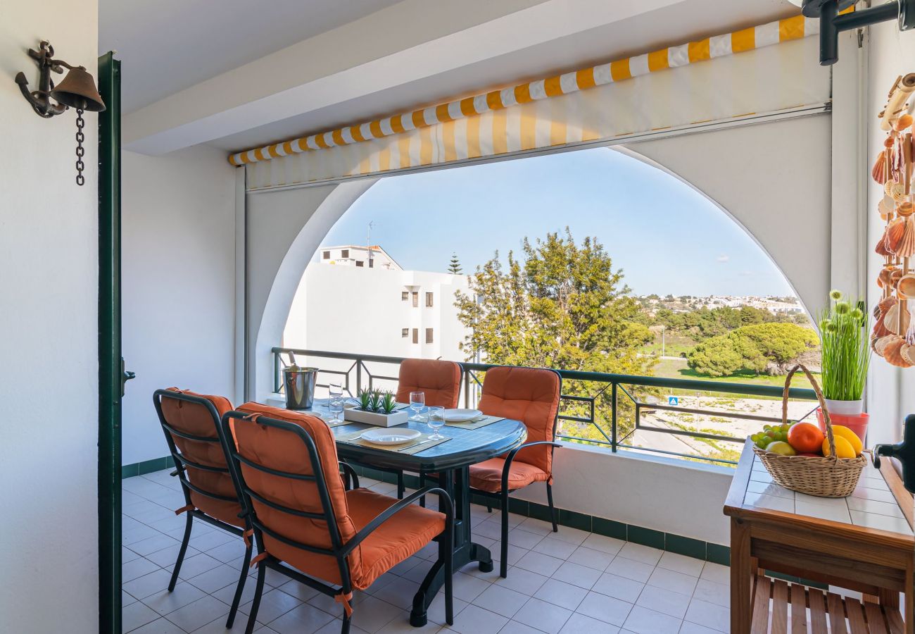 Apartamento en Albufeira - ALBUFEIRA SALGADOS BEACH 1 by HOMING