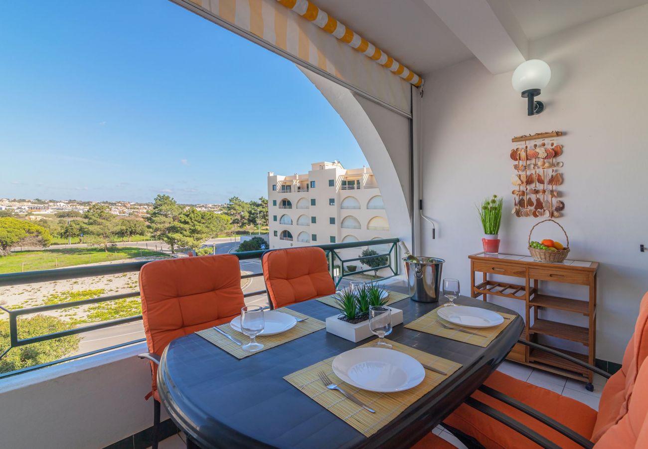 Apartamento en Albufeira - ALBUFEIRA SALGADOS BEACH 1 by HOMING