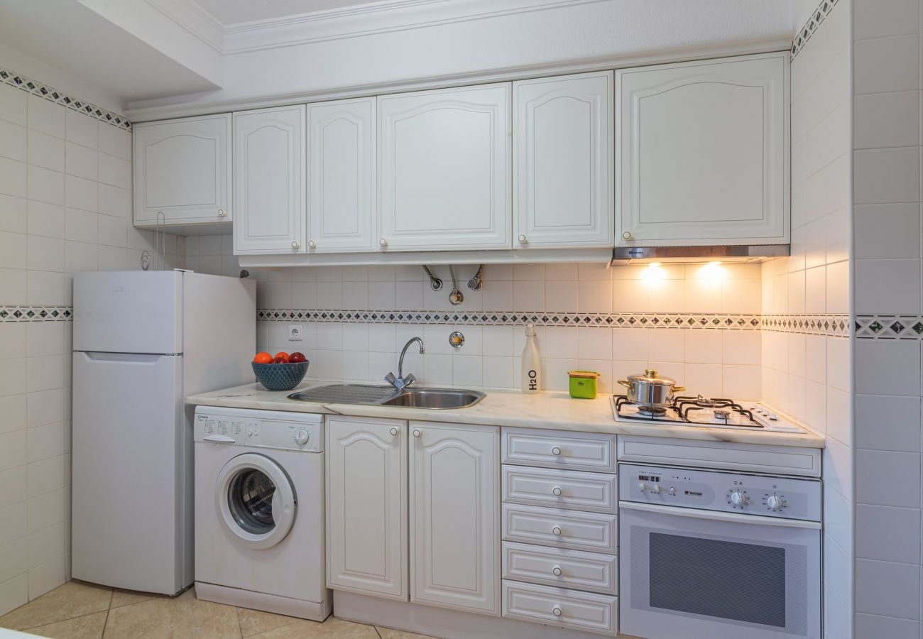 Apartamento en Albufeira - ALBUFEIRA SALGADOS BEACH 1 by HOMING