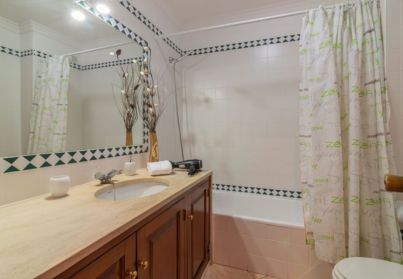 Apartamento en Albufeira - ALBUFEIRA SALGADOS BEACH 1 by HOMING