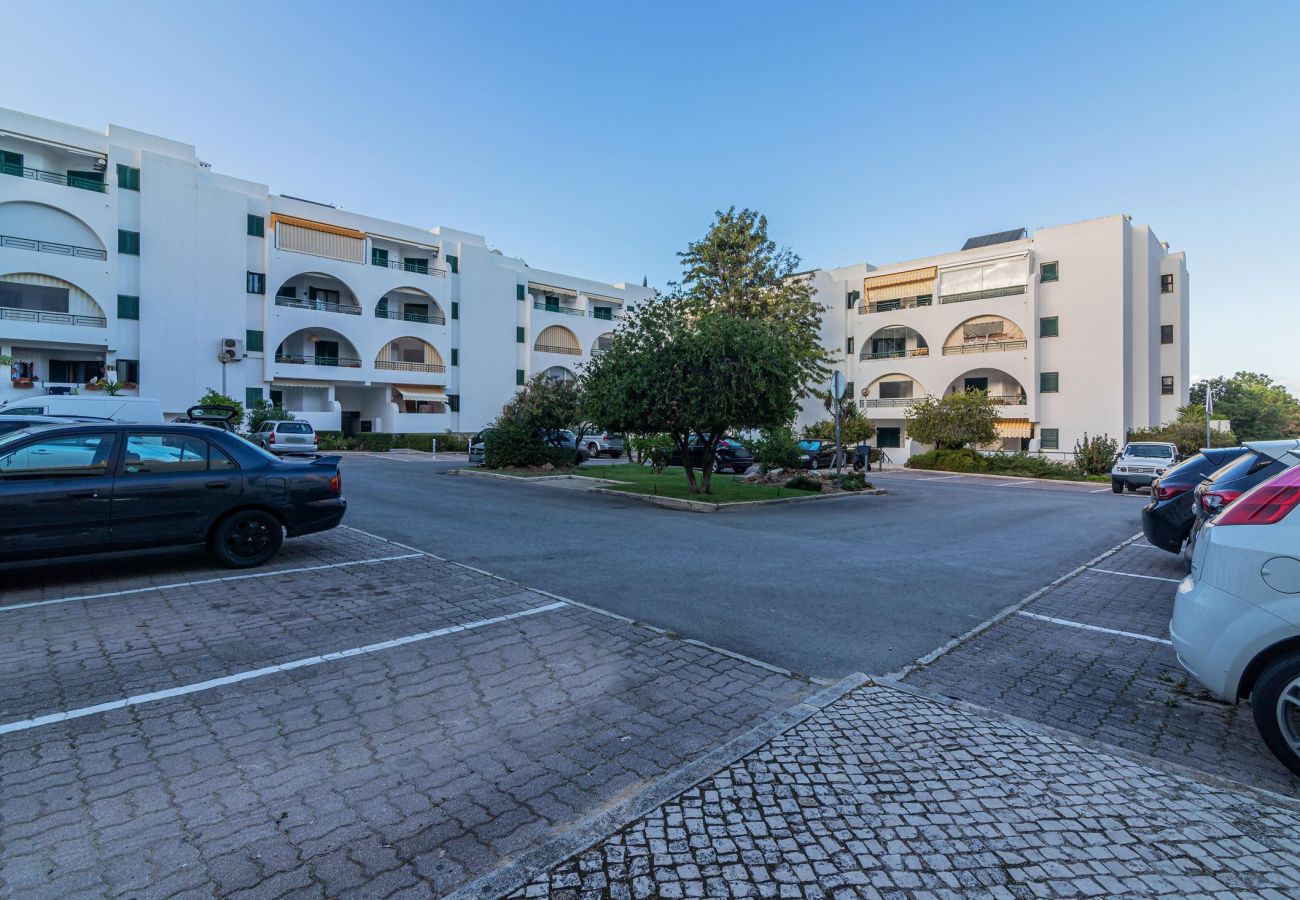 Apartamento en Albufeira - ALBUFEIRA SALGADOS BEACH 1 by HOMING