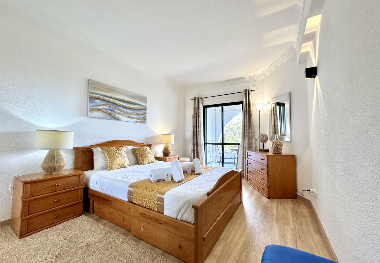 Apartamento en Albufeira - ALBUFEIRA SALGADOS BEACH 1 by HOMING