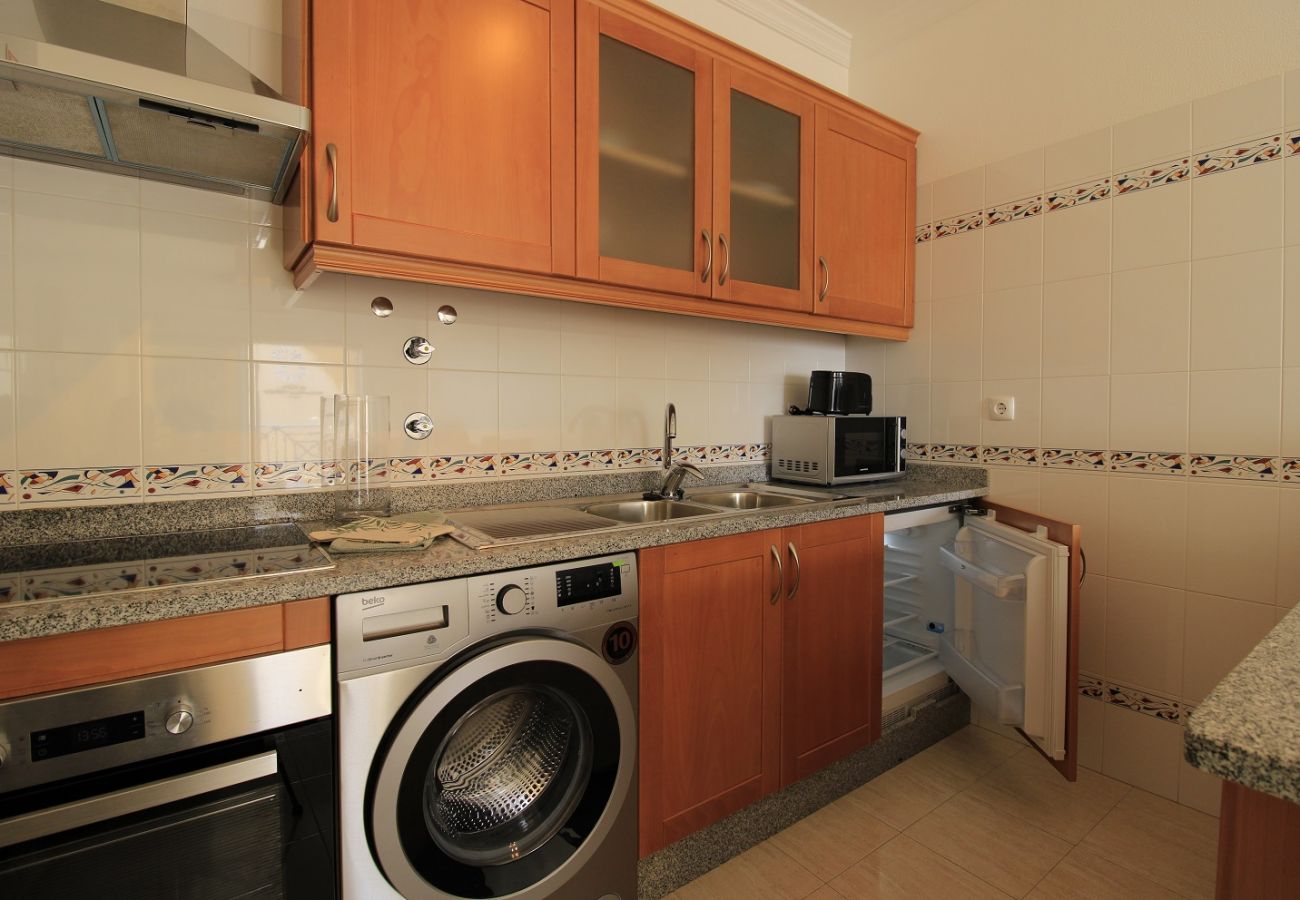 Apartamento en Armação de Pêra - ARMAÇÃO DE PÊRA BRIGHTNESS 1 WITH POOL by HOMING