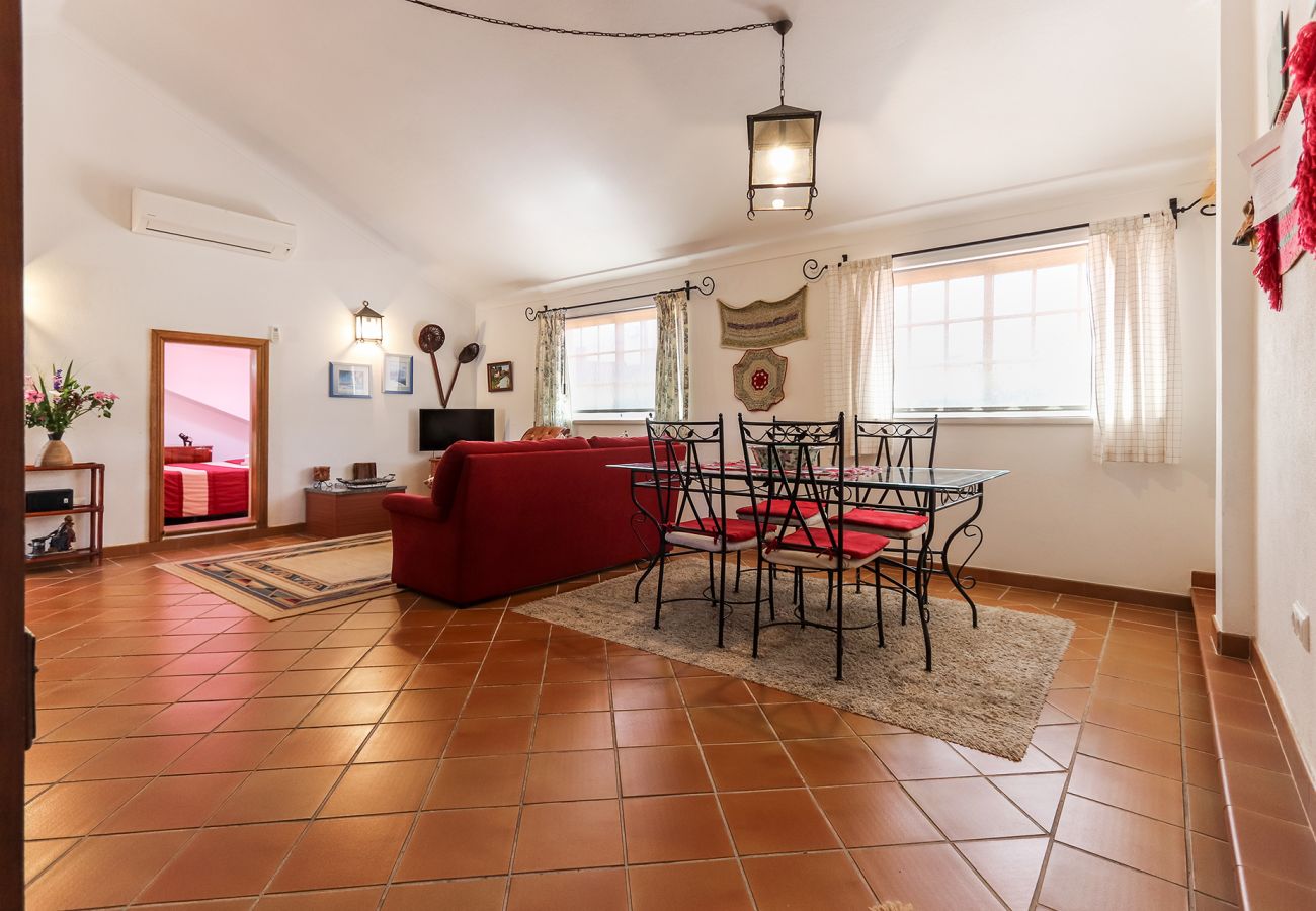 Apartamento en Aldeia de Juzo - GUINCHO GARDEN VILLA II by HOMING