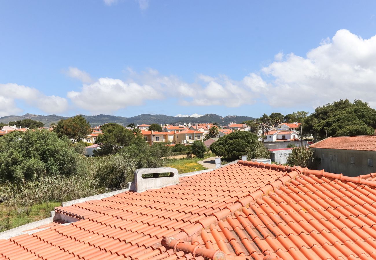 Apartamento en Aldeia de Juzo - GUINCHO GARDEN VILLA II by HOMING