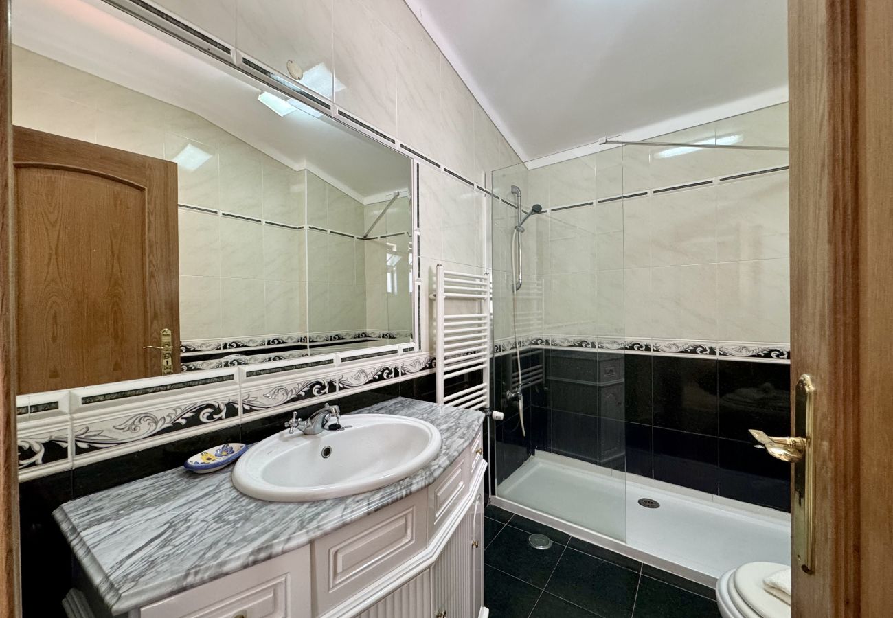 Casa en Lagos - LAGOS TYPICAL HOUSE by HOMING