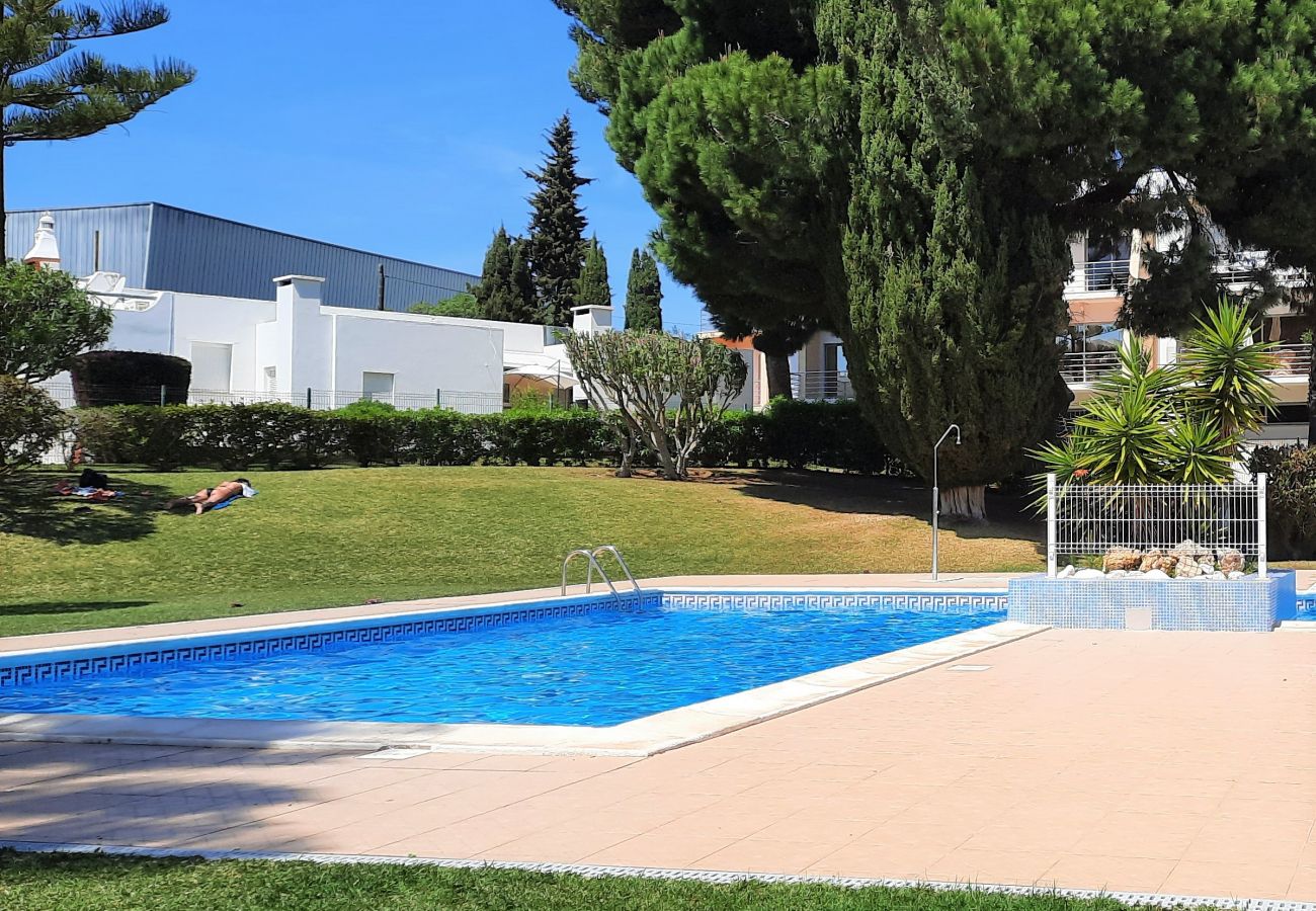 Apartamento en Armação de Pêra - ARMAÇÃO DE PÊRA BRIGHTNESS 2 WITH POOL by HOMING